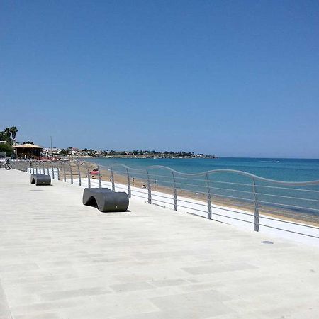 Locanda Rurale Santa Marta Avola Exteriér fotografie