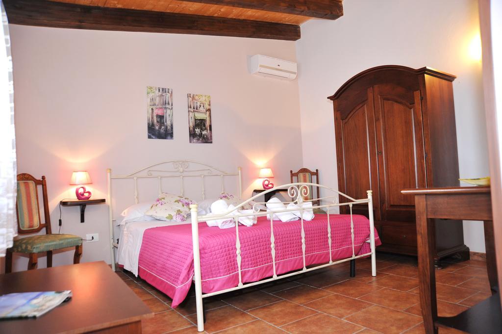 Locanda Rurale Santa Marta Avola Exteriér fotografie